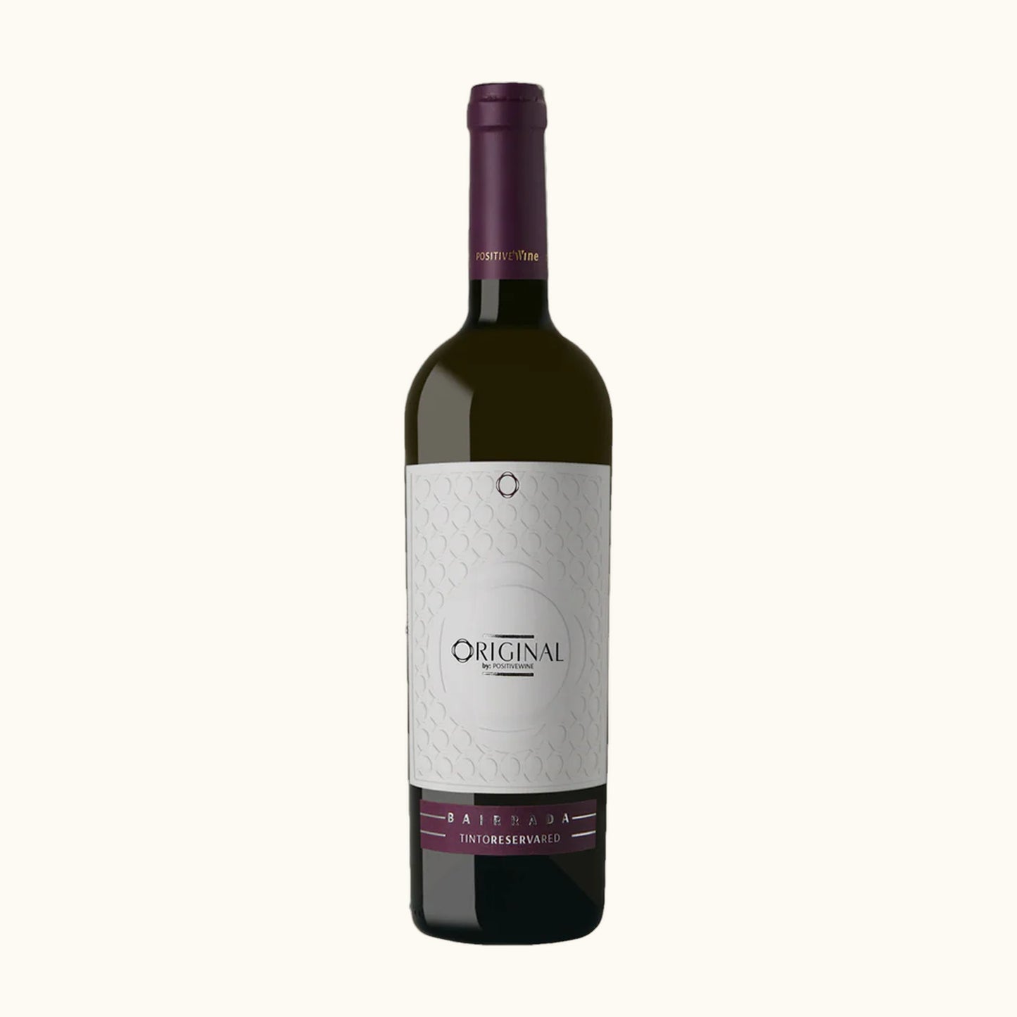 Quatro Cravos Original Reserva Rotwein - Flasche mit Etikett vor weissem Hintergrund