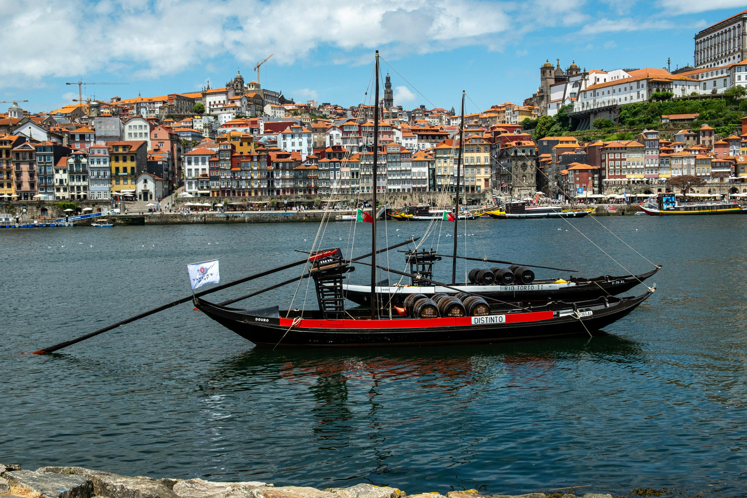 Portwein Schiff im Douro