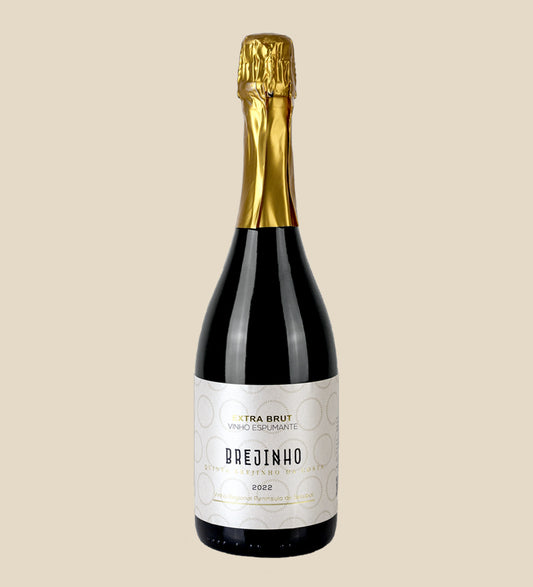 Brejinho Schaumwein Weiss - Flasche mit Etikett vor weissem Hintergrund