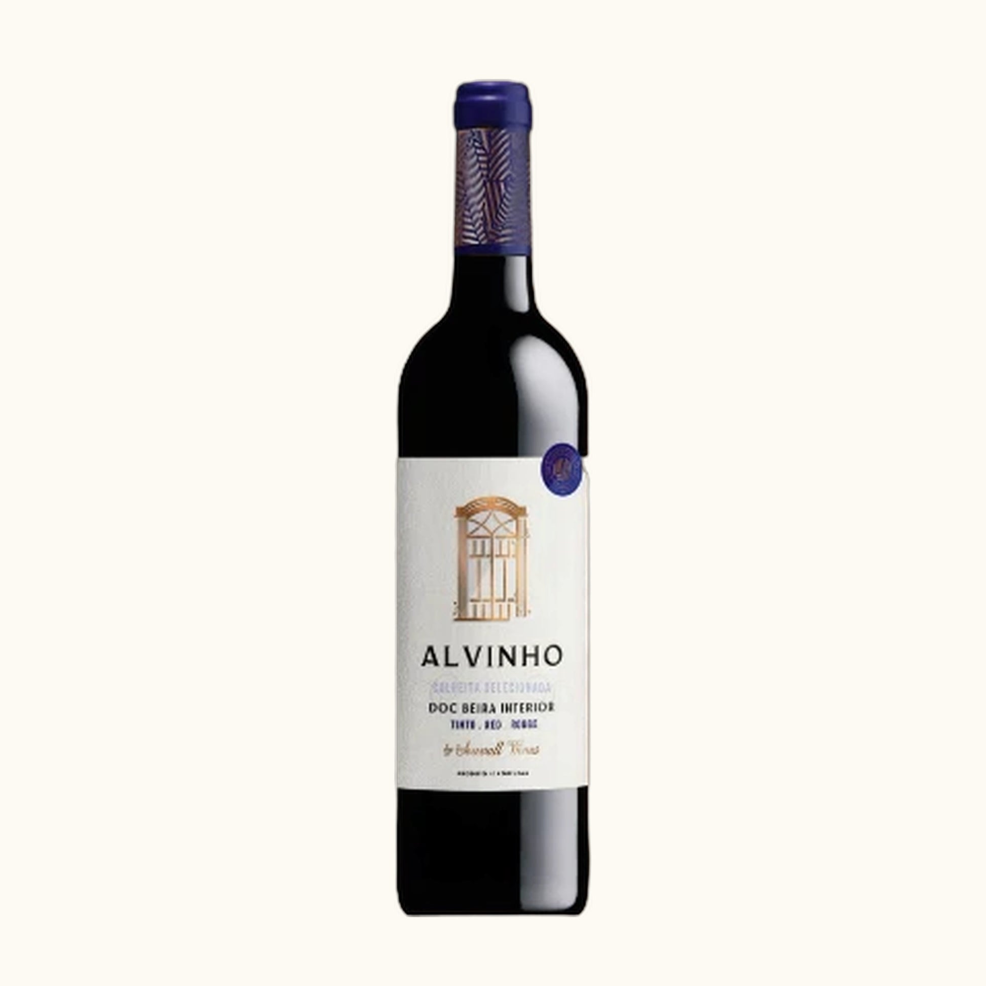 Alvinho Tinto 2019 - Flasche mit Etikett vor beigem Hintergrund