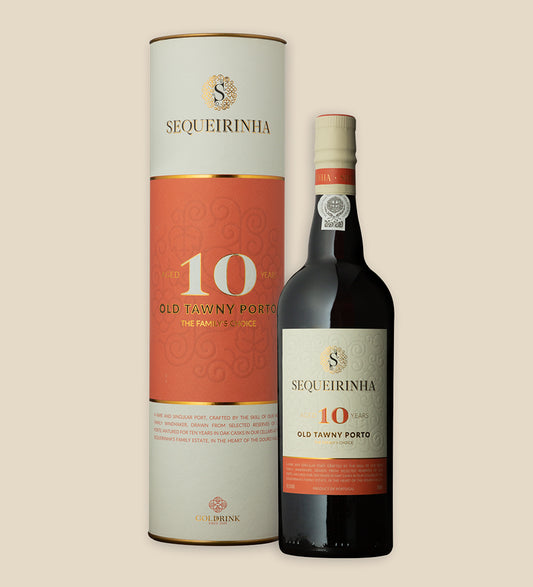 Sequeirinha Portwein Tawny 10 Jährig - Flasche mit Etikett vor weissem Hintergrund und edler Kartonverpackung